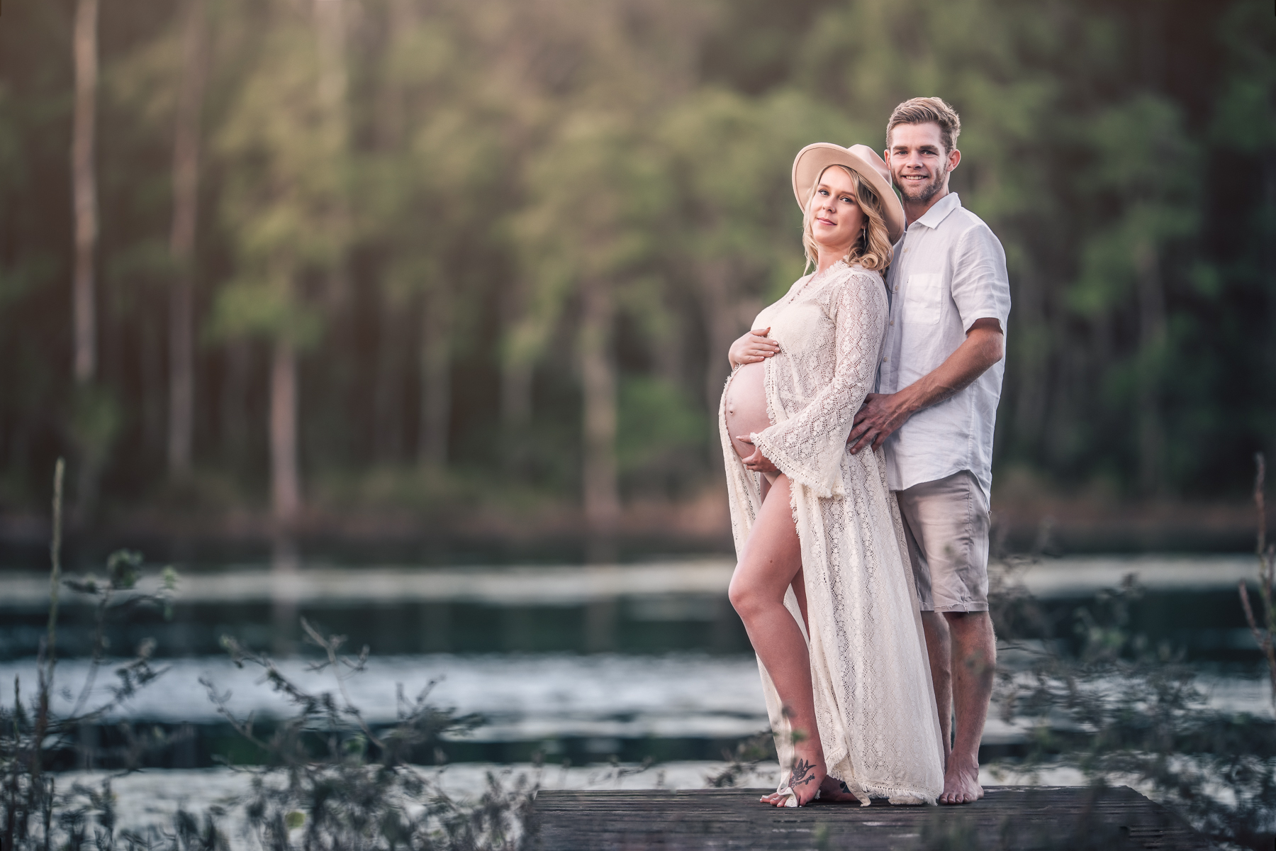 Maternity photographer Sunshine Coast Sandpiper Photography